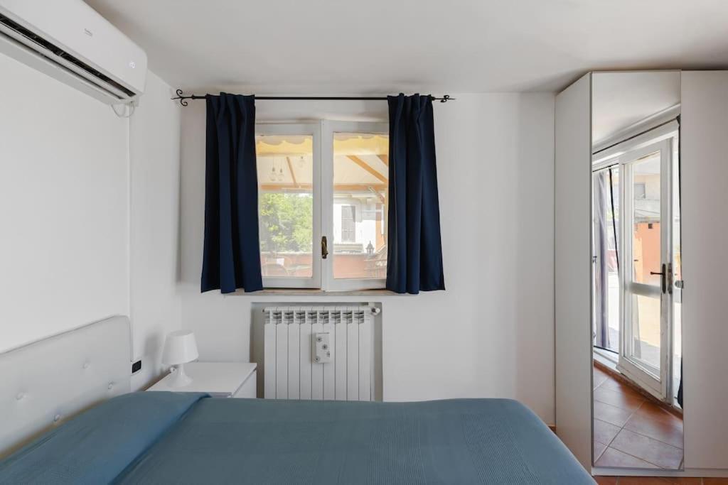 Penthouse With Jacuzzi On Private Terrace In Trastevere Rom Eksteriør billede
