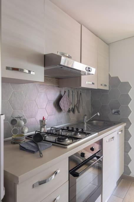 Penthouse With Jacuzzi On Private Terrace In Trastevere Rom Eksteriør billede